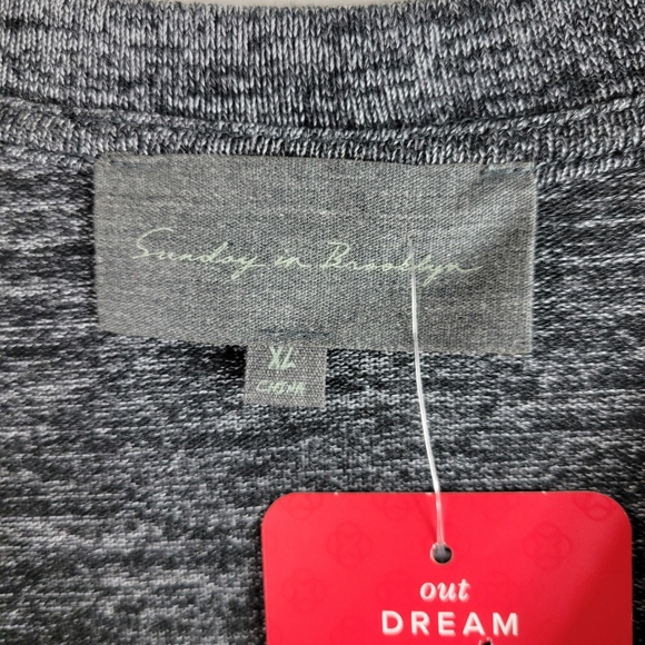 New Sunday in Brooklyn Twist Hem Ruched Front Long Sleeve V Neck Top - Picture 6 of 10